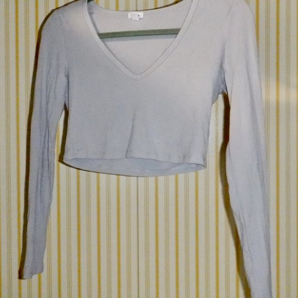 M Garage Lilac Cropped Long Sleeve - Picture 4 of 5
